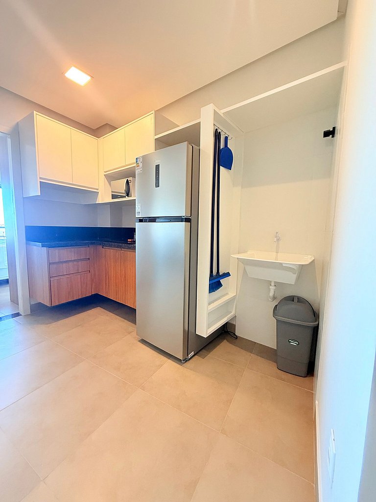 Estilo e leveza a 300m da praia - Stella Studio