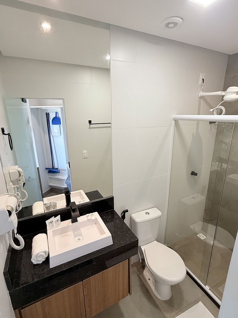 Estilo e leveza a 300m da praia - Stella Studio