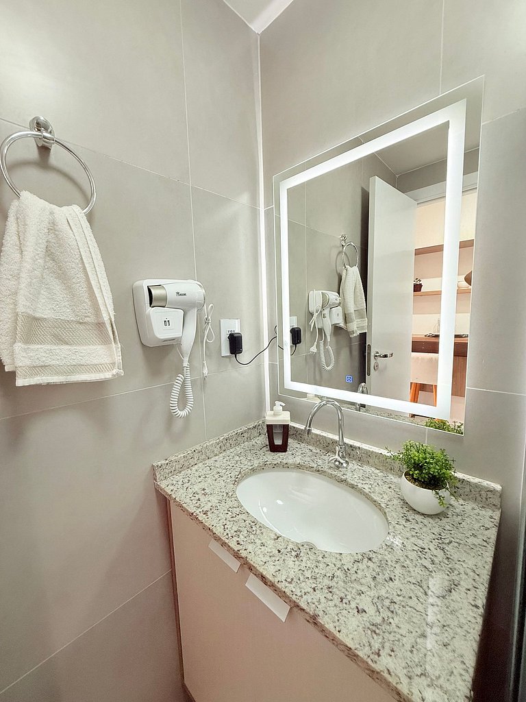 Charming and comfortable apart 300m from the beach - CL317