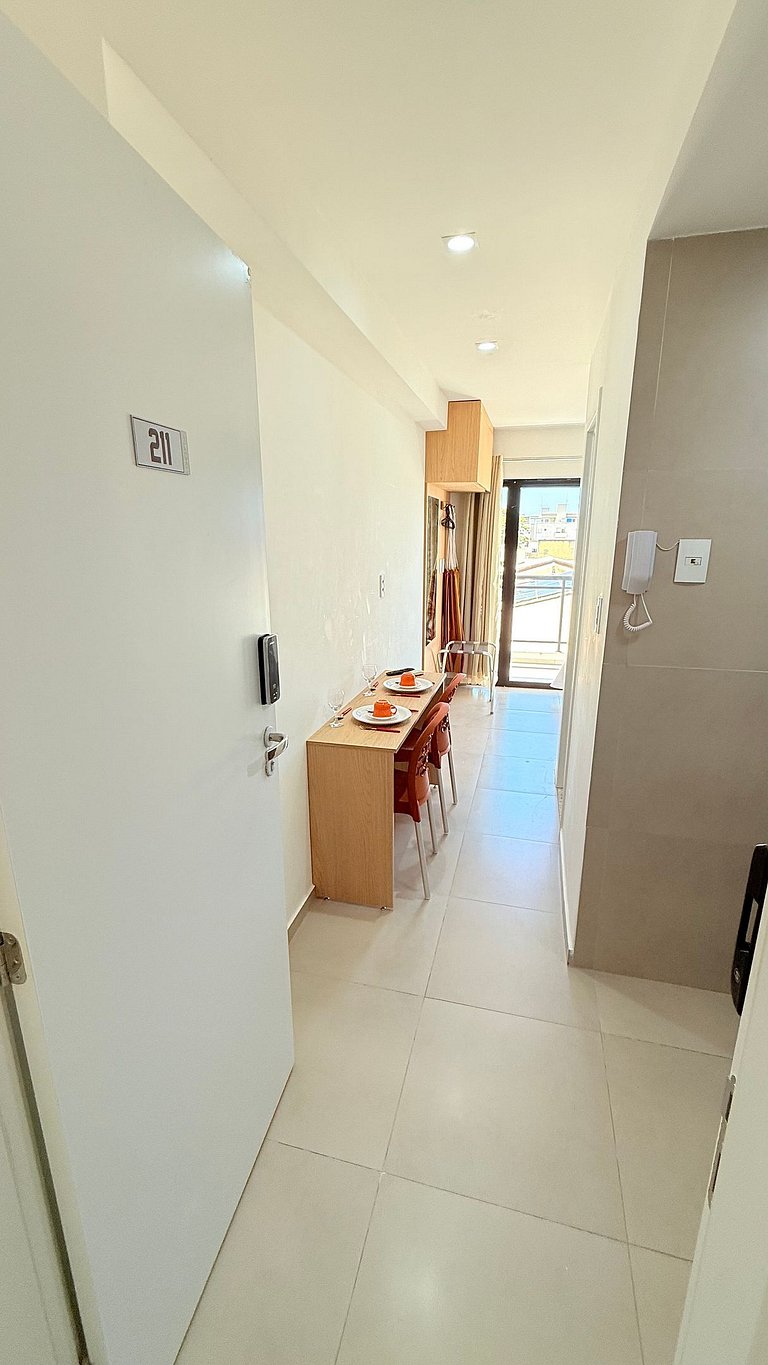 Practical and comfortable retreat near the beach 211