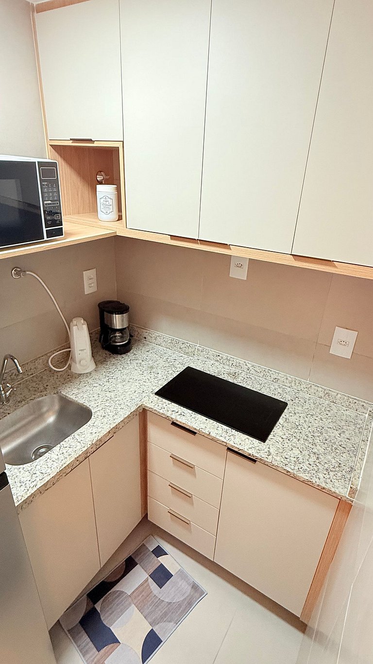 Refúgio elegante e funcional próximo à praia - 414