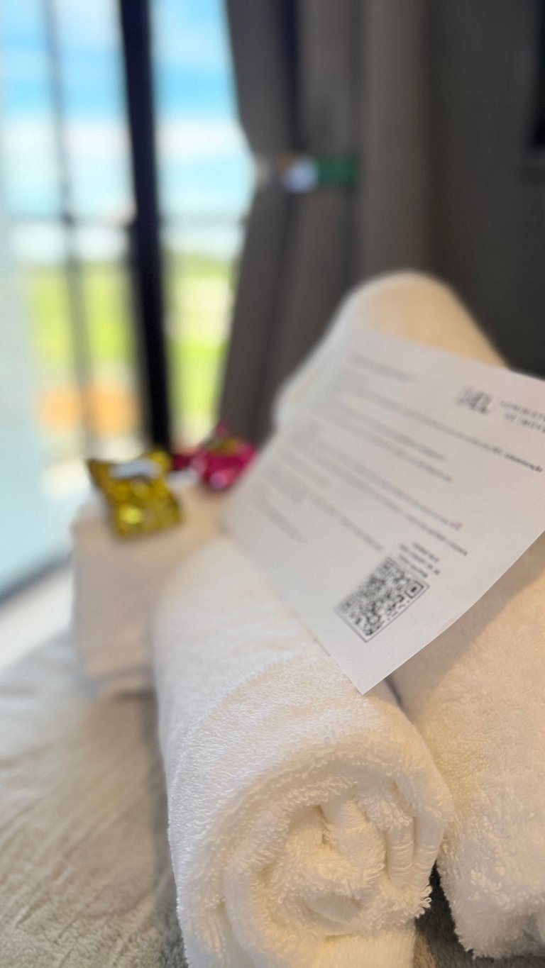 Apartamento elegante con vista al mar - CL701