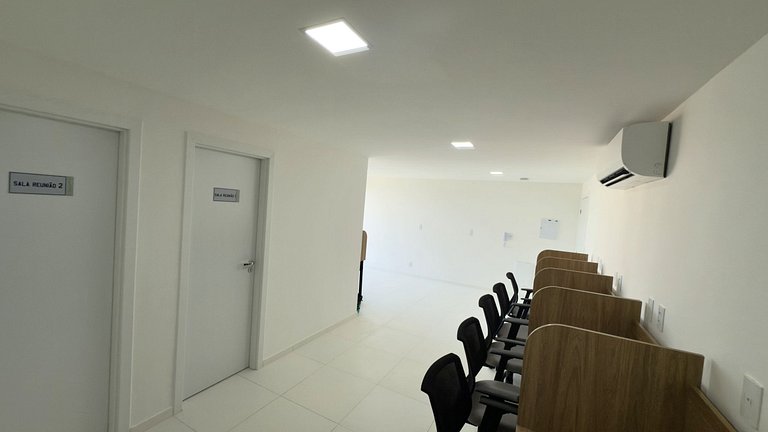 Elegant and functional retreat near the beach - 414