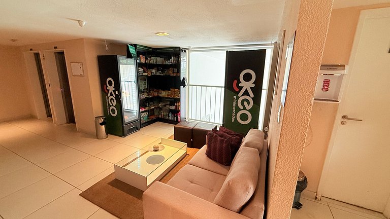 Apartamento 1 Quarto com Varanda no Atlântico Porto Residenc