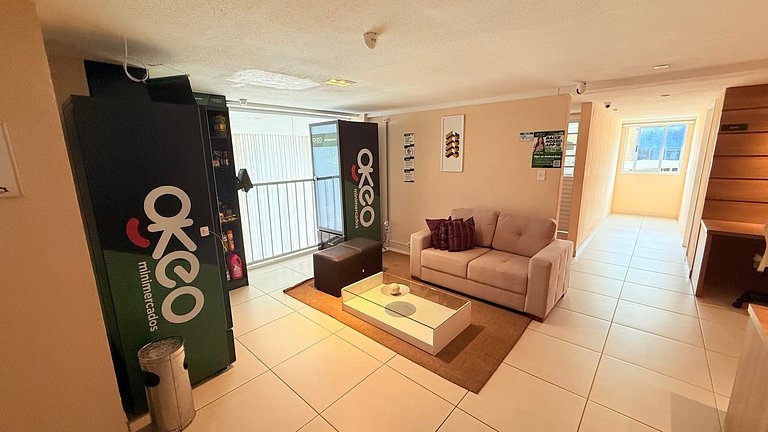 Apartamento 1 Quarto com Varanda no Atlântico Porto Residenc