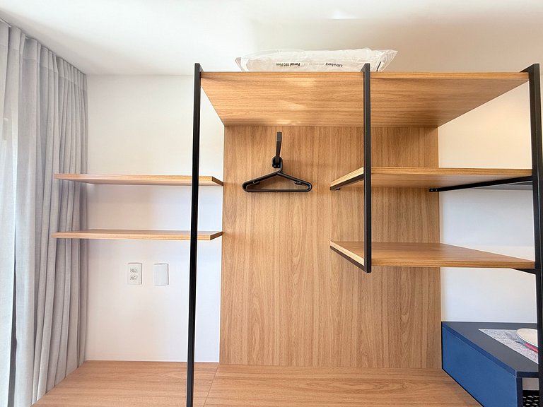 Is a modern and cozy space - CL215