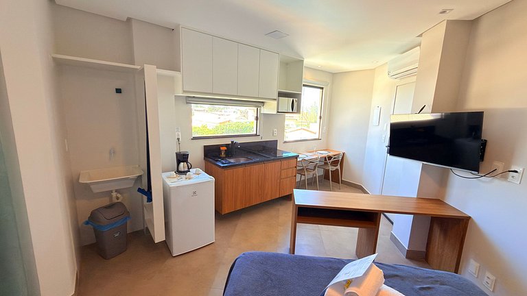 Estilo e leveza a 300m da praia - Stella Studio