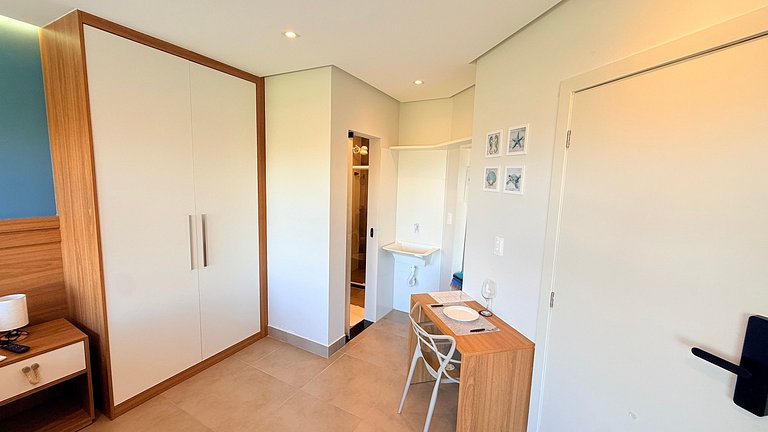 Estilo e leveza a 300m da praia - Stella Studio